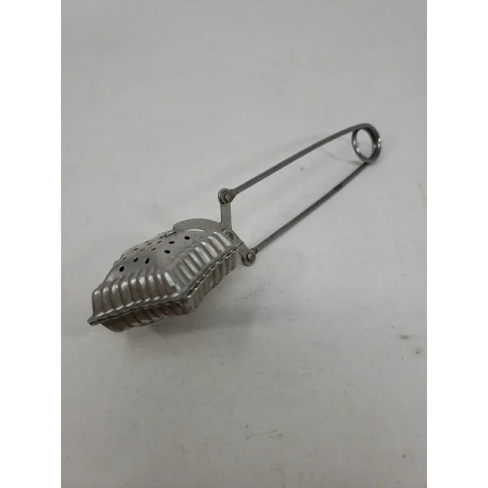 Vintage Star Shaped Metal Tea Infuser Tongs Loose Leaf Tea Steeper Strainer MCM